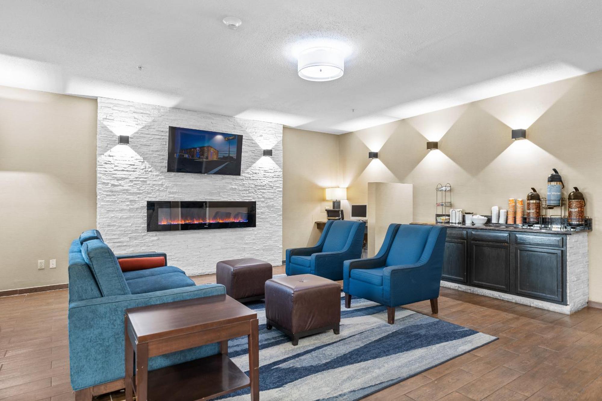 Comfort Inn Hobart-Merrillville I-65 Exteriör bild